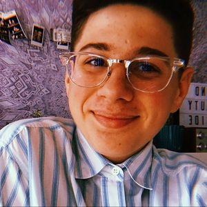 Meet your Posher, Alex